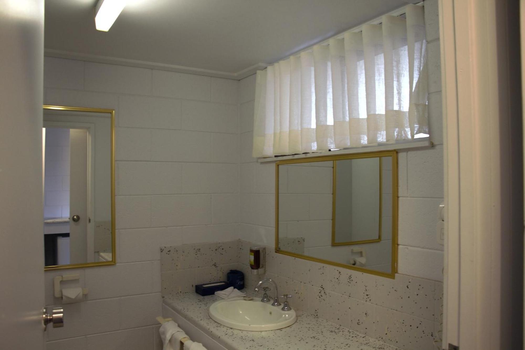 Bendigo Motor Inn Kangaroo Flat Extérieur photo